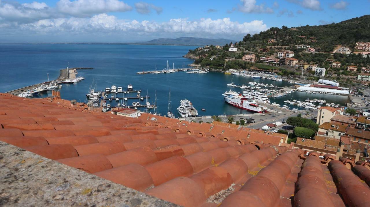 Appartement La Casa Di Elba E Mario à Porto Santo Stefano  Extérieur photo